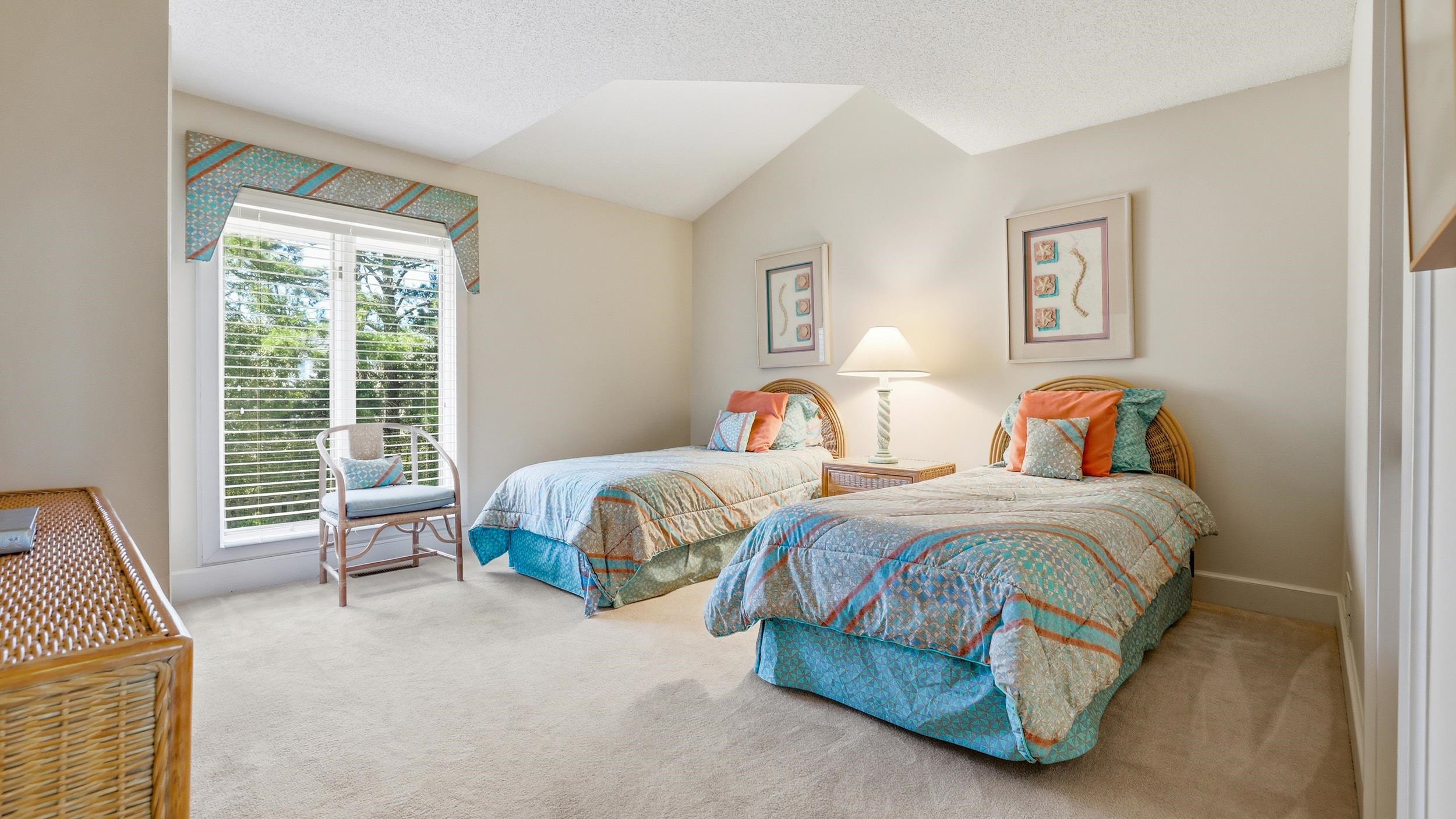110 Breakers Reef Dr. Unit: 12