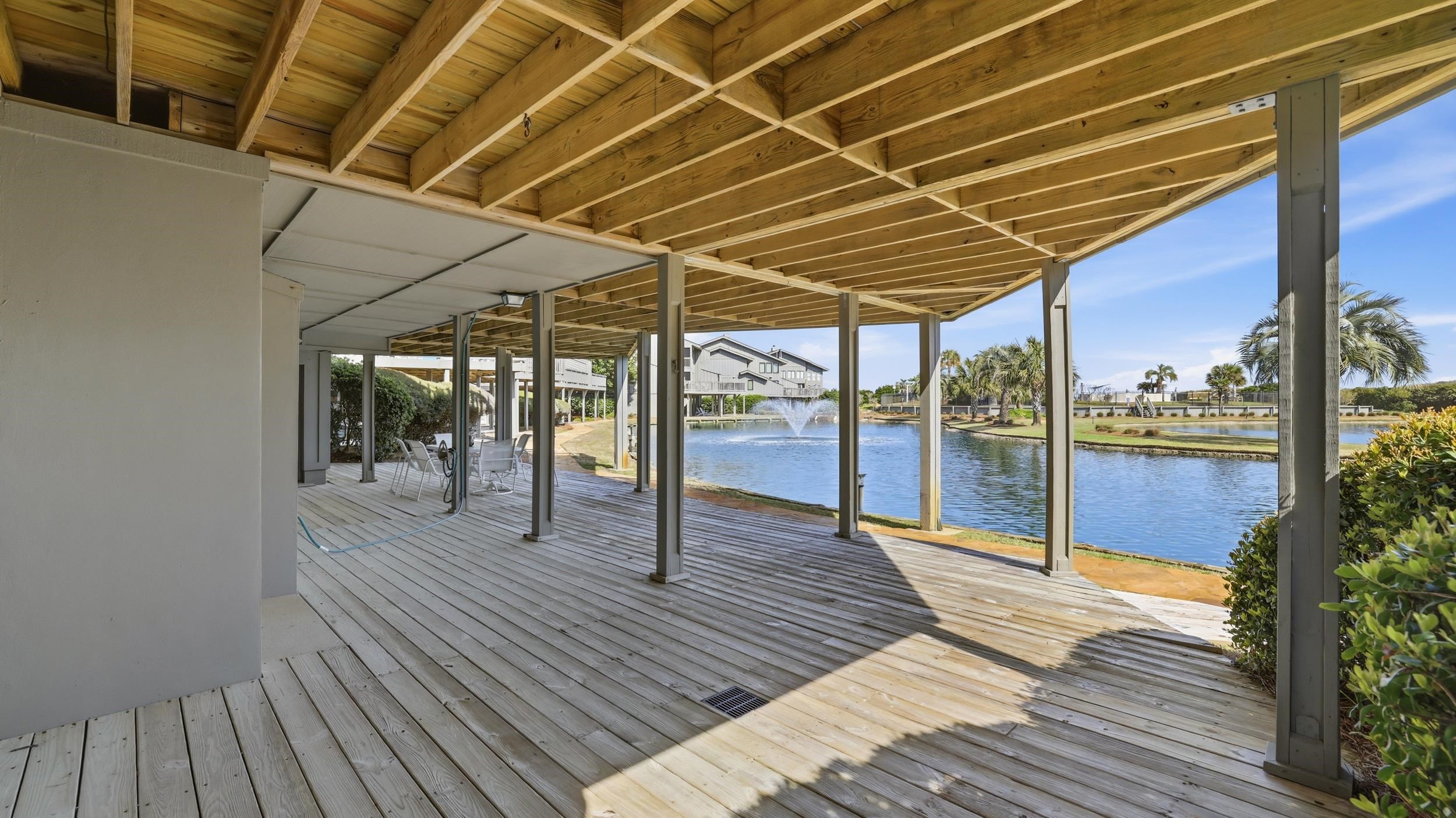 110 Breakers Reef Dr. Unit: 12
