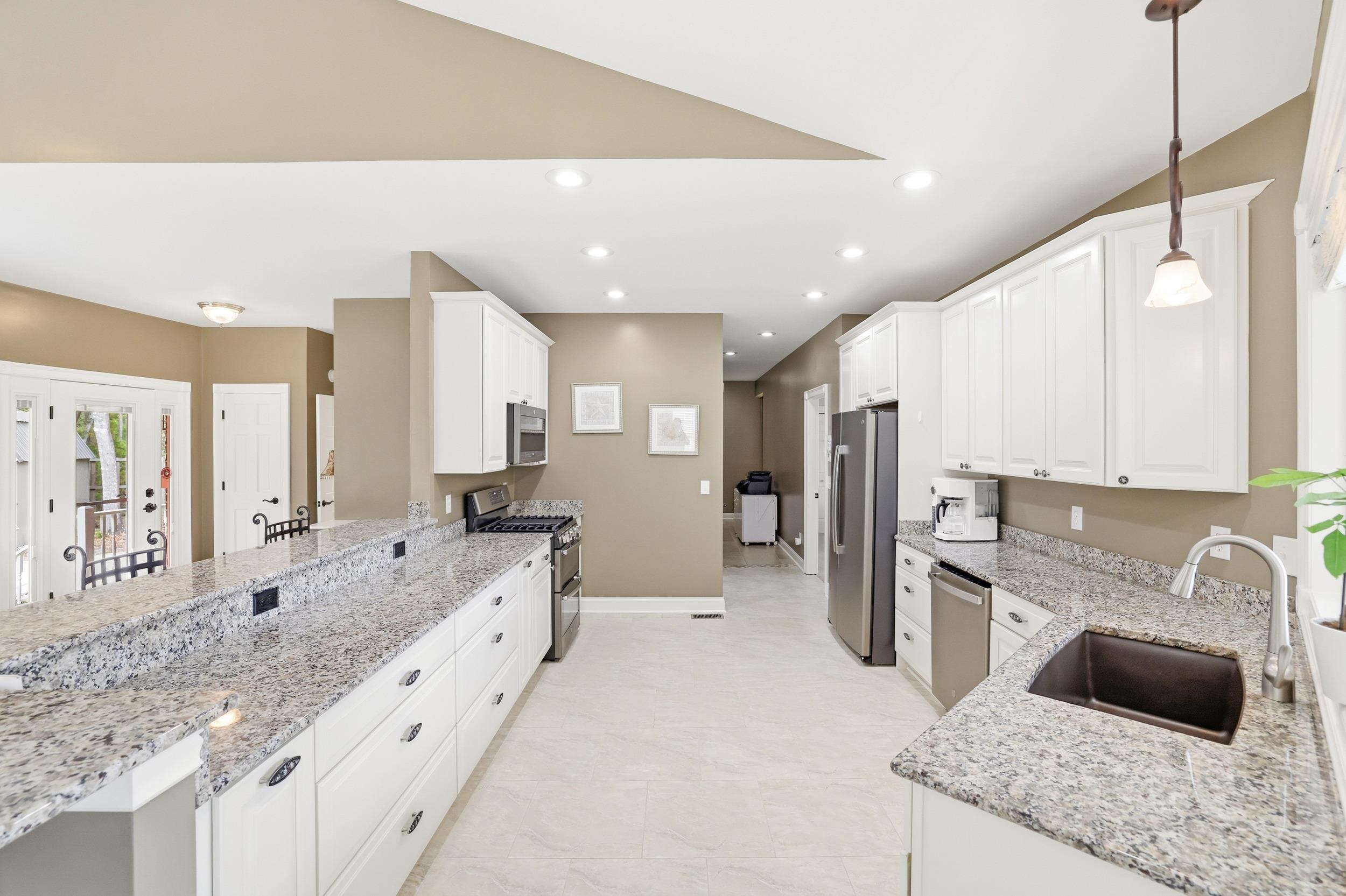172 Half Moon Trail