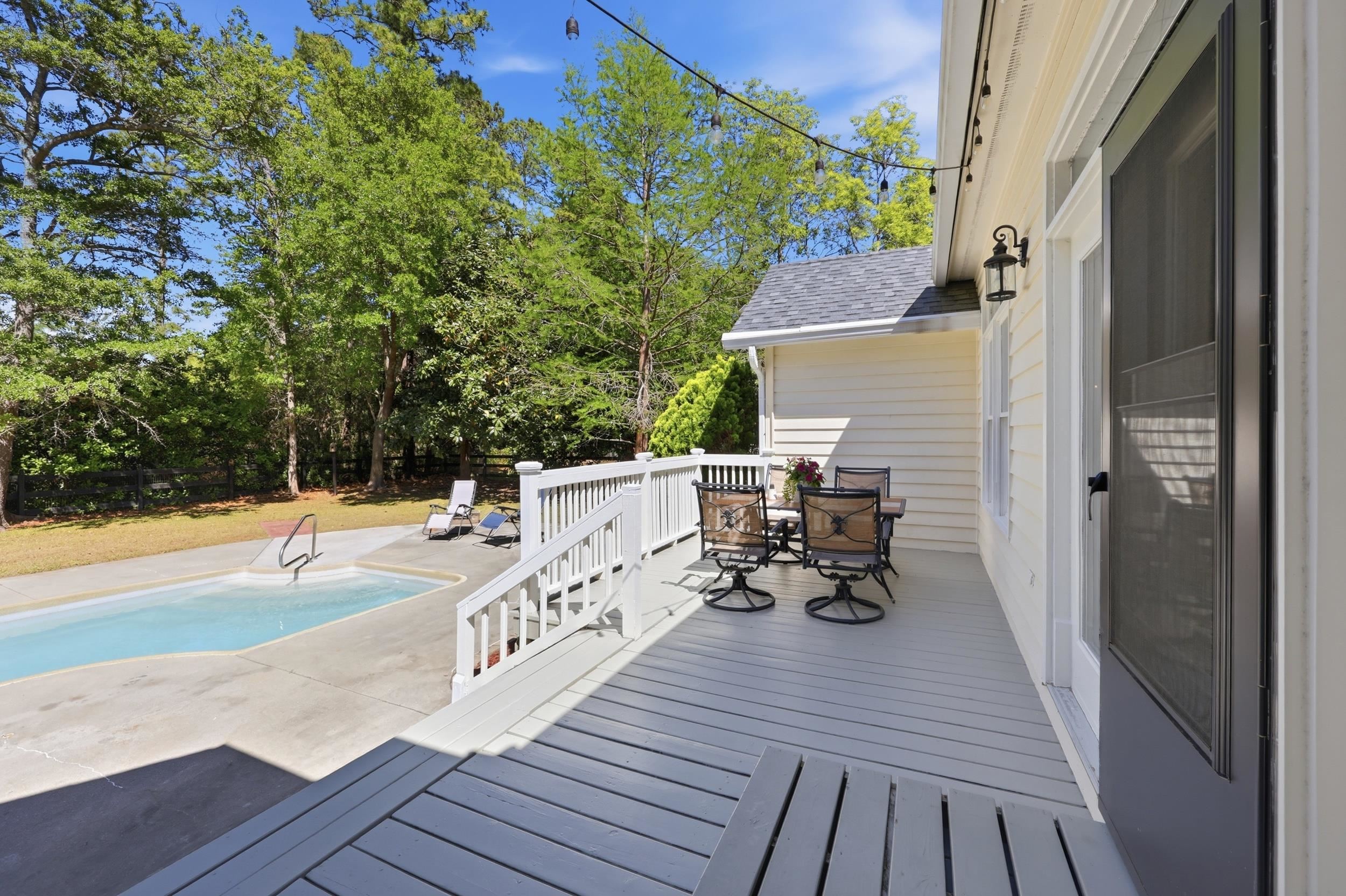 2264 Wedgefield Rd.