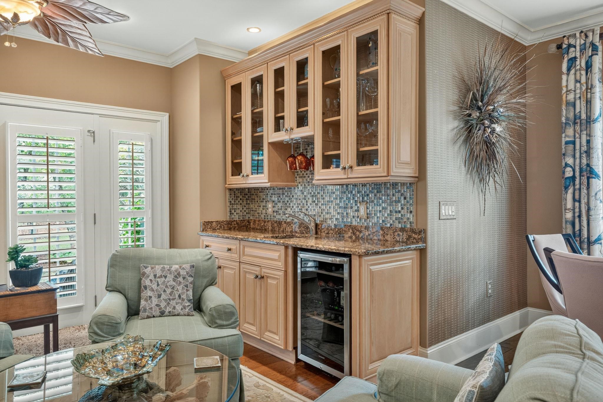 99 Hunters Oak Ct.