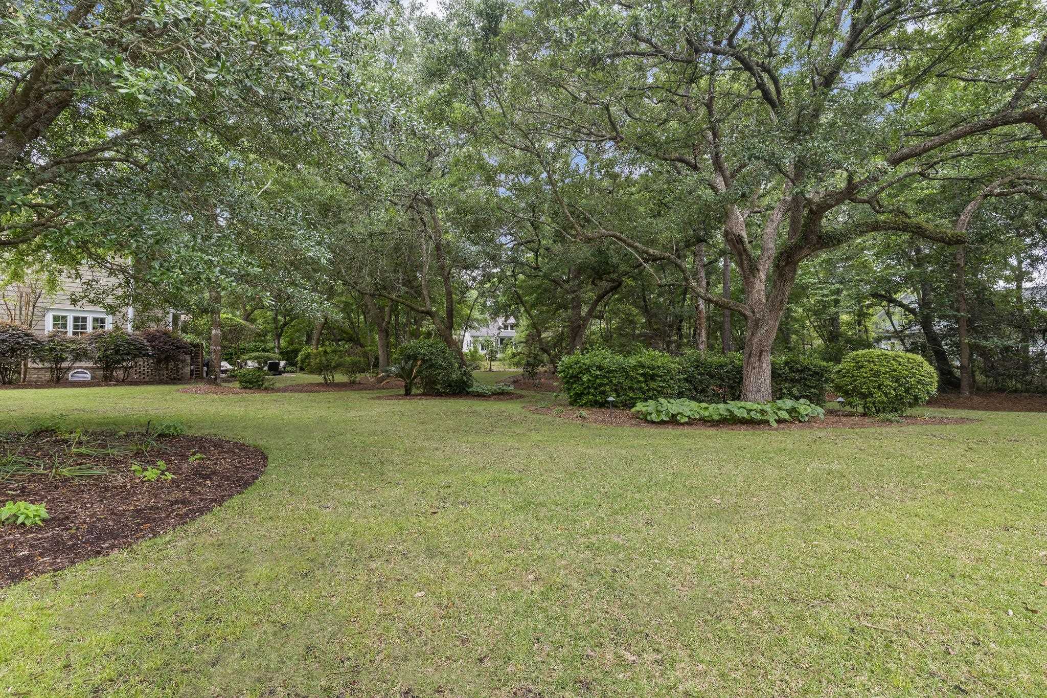 99 Hunters Oak Ct.