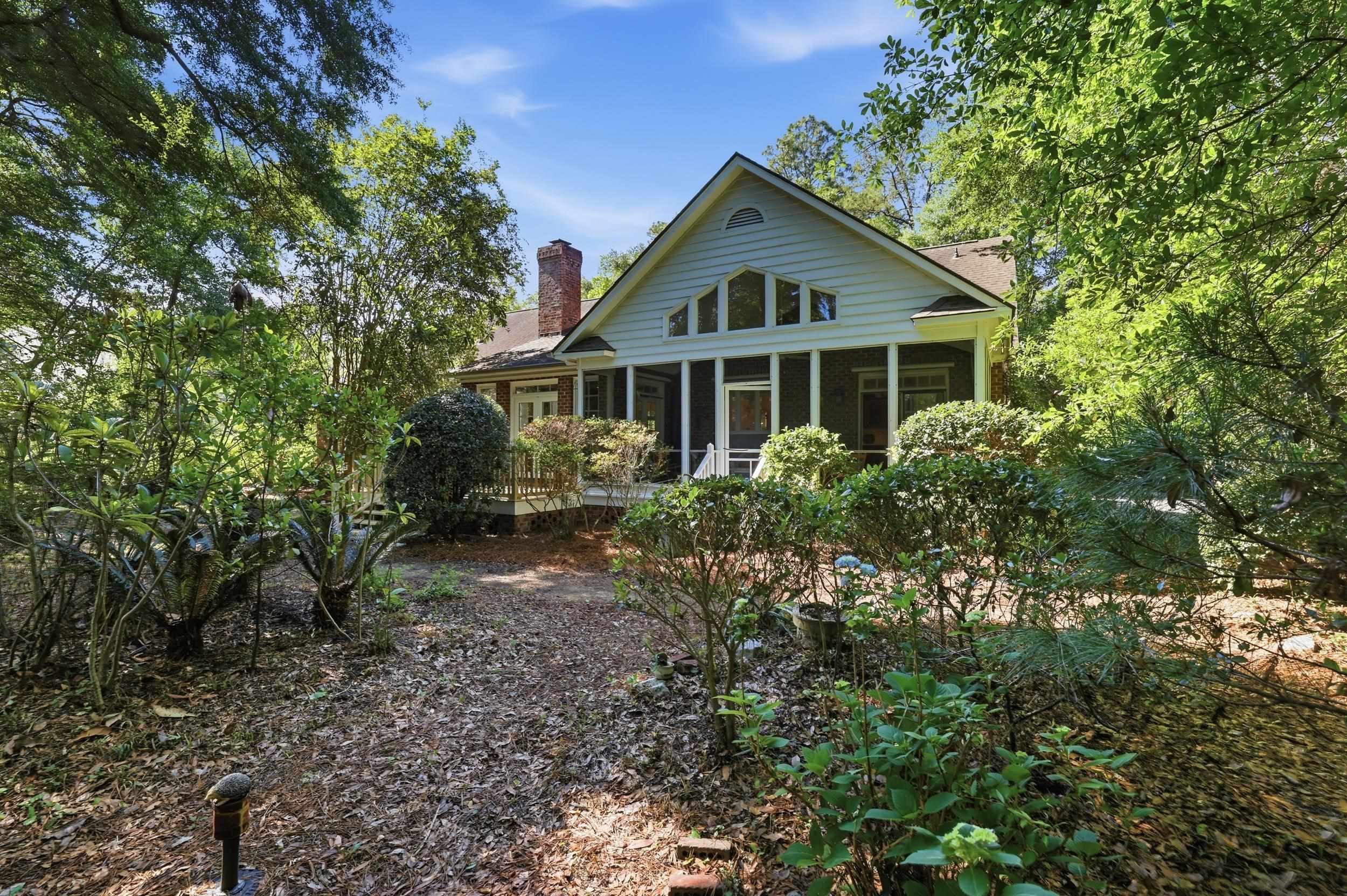 474 Muirfield Dr.
