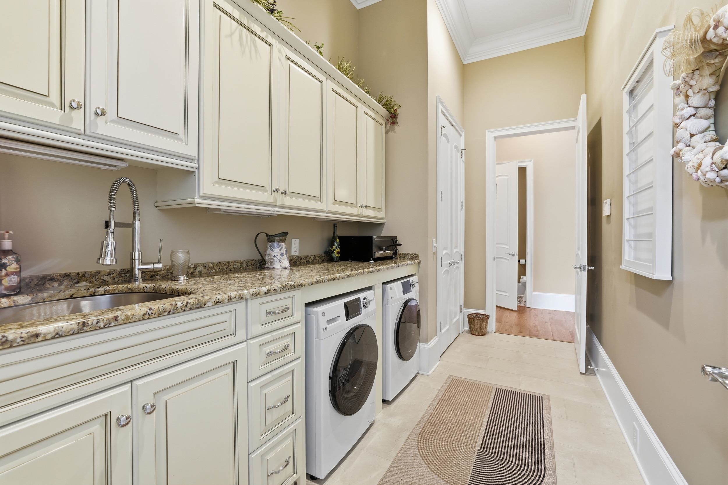 681 Reserve Dr.