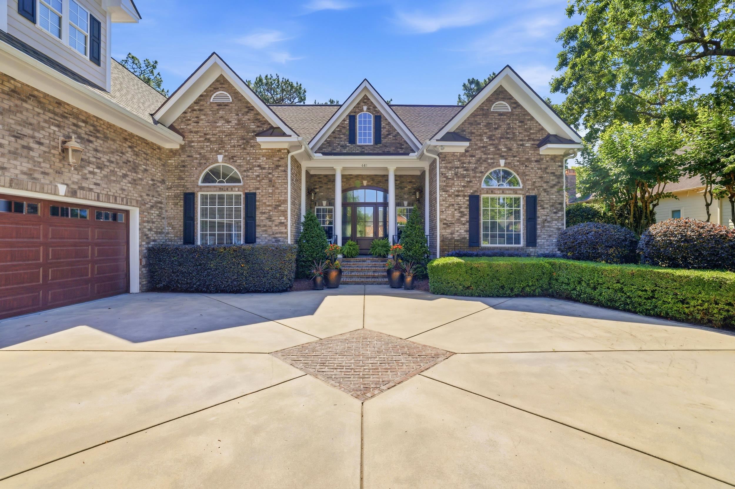 681 Reserve Dr.