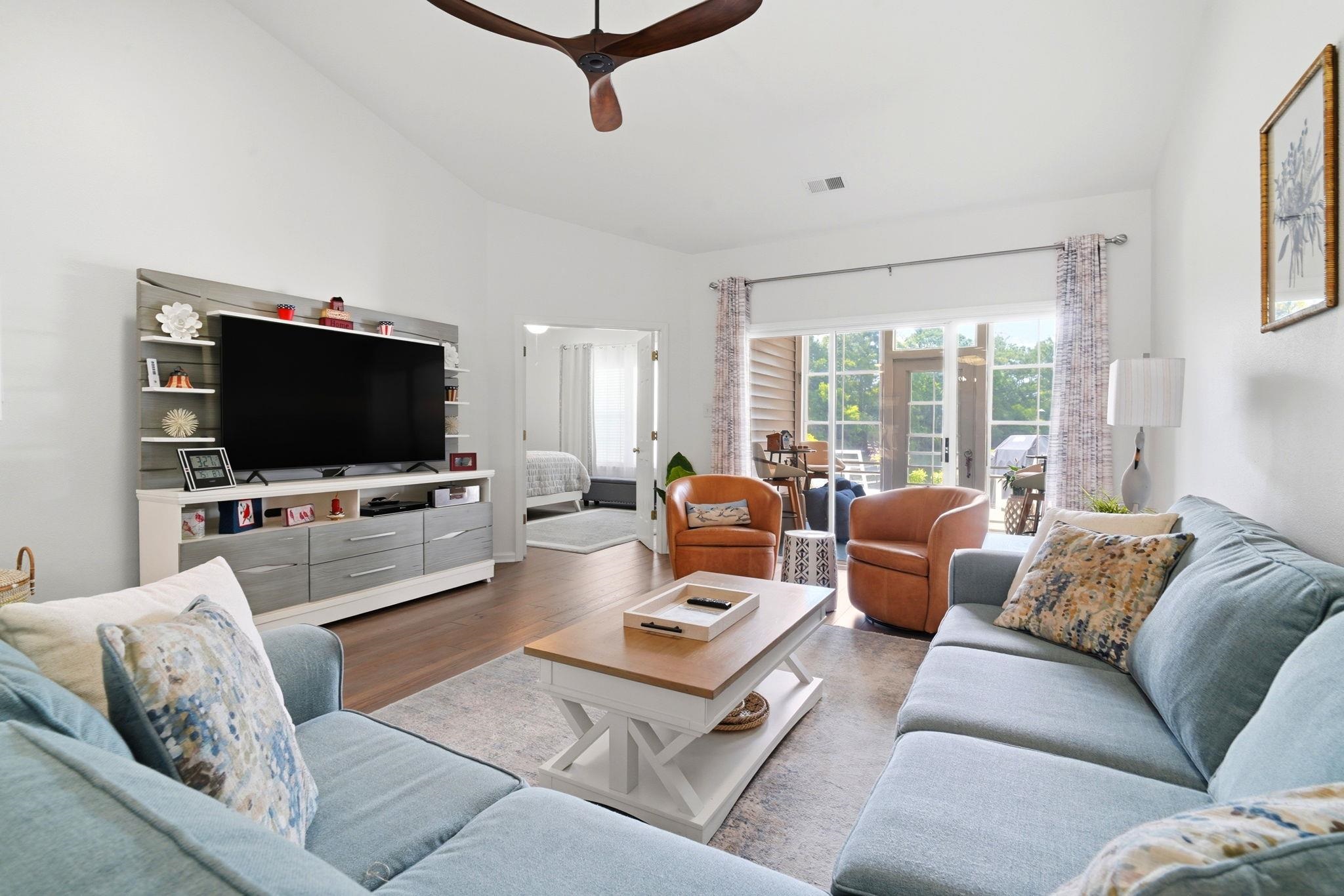 621 Pinehurst Ln. Unit: 92A