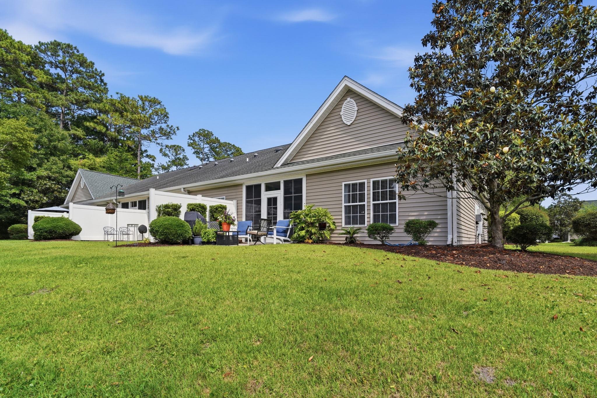 621 Pinehurst Ln. Unit: 92A