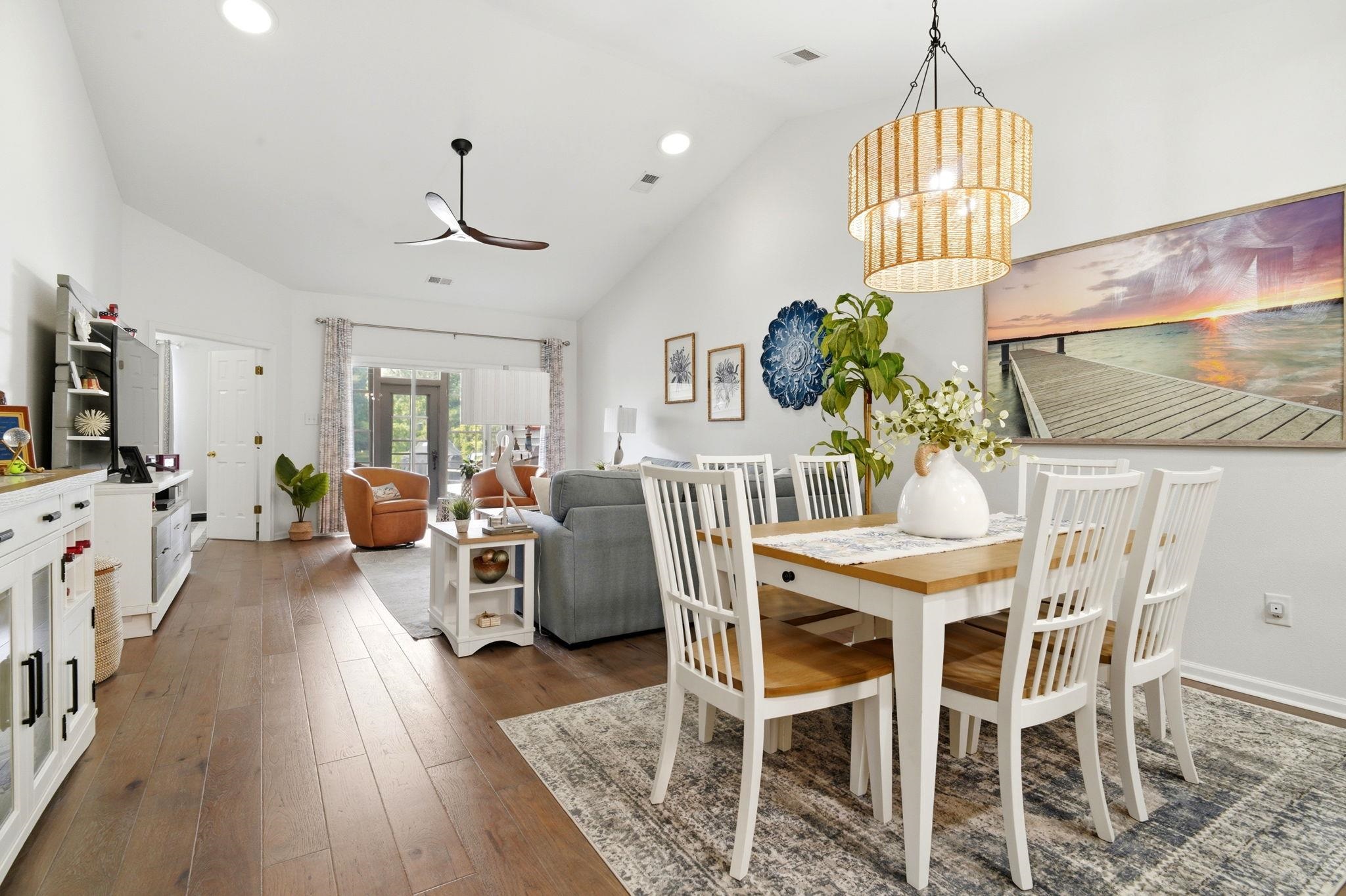 621 Pinehurst Ln. Unit: 92A