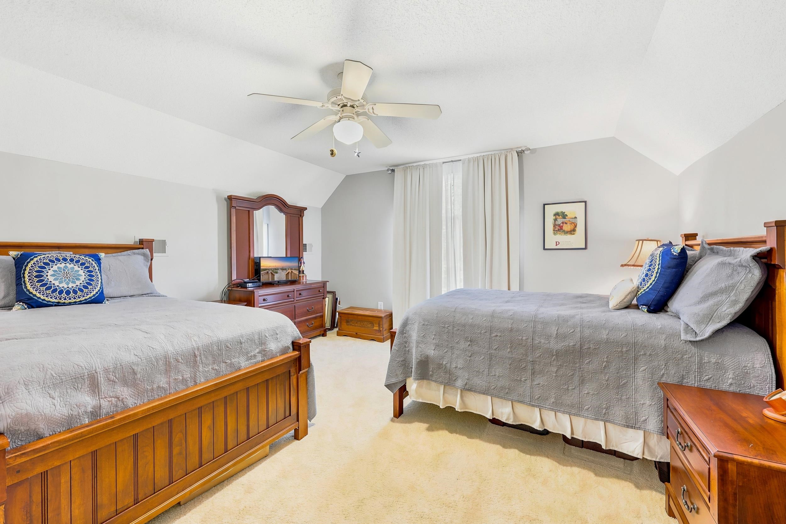 20 Ludlow Ct.