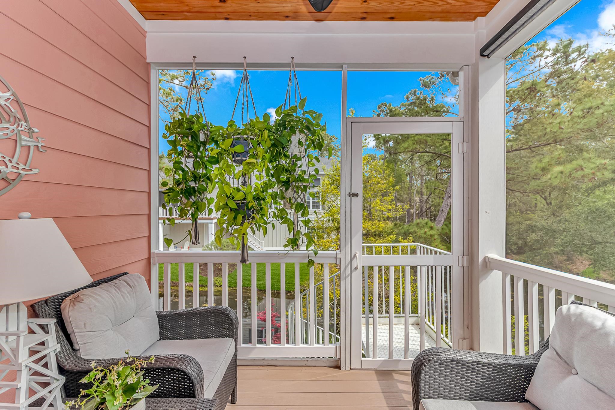40 Big Oak Pl.