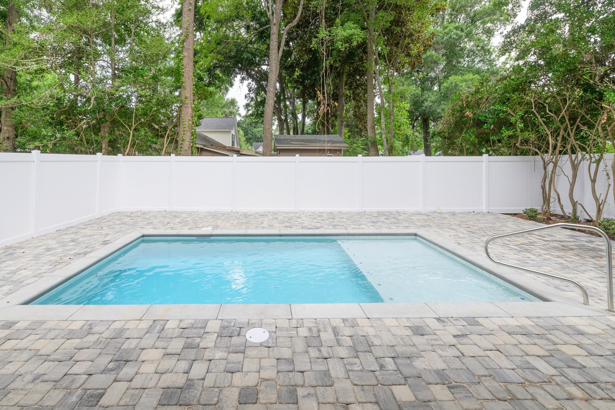 713 3rd Ave. N
