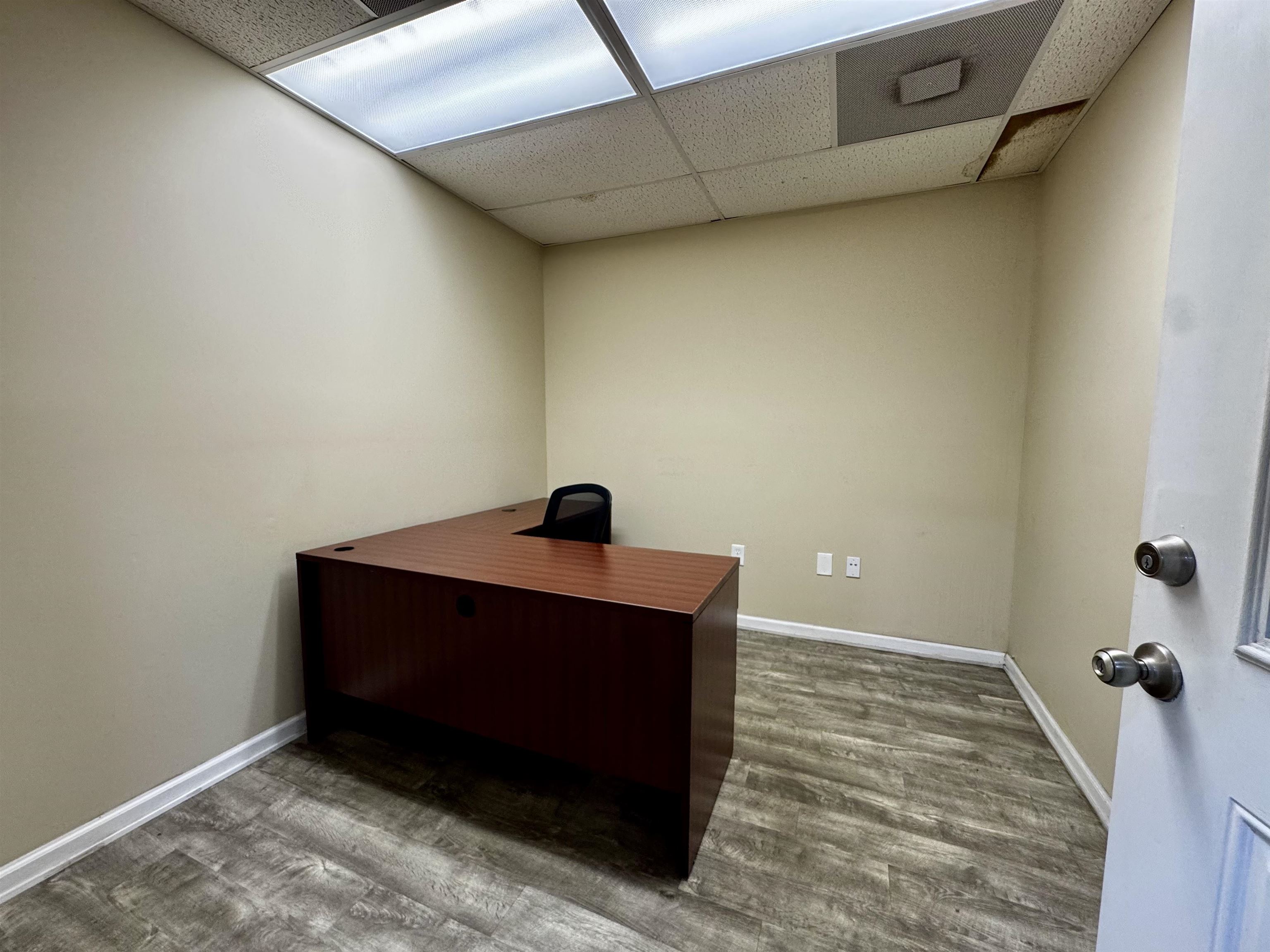 1131 Shine Ave. Unit: Unit 7
