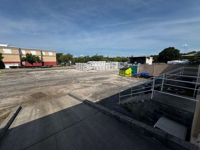 1131 Shine Ave. Unit: Unit 7