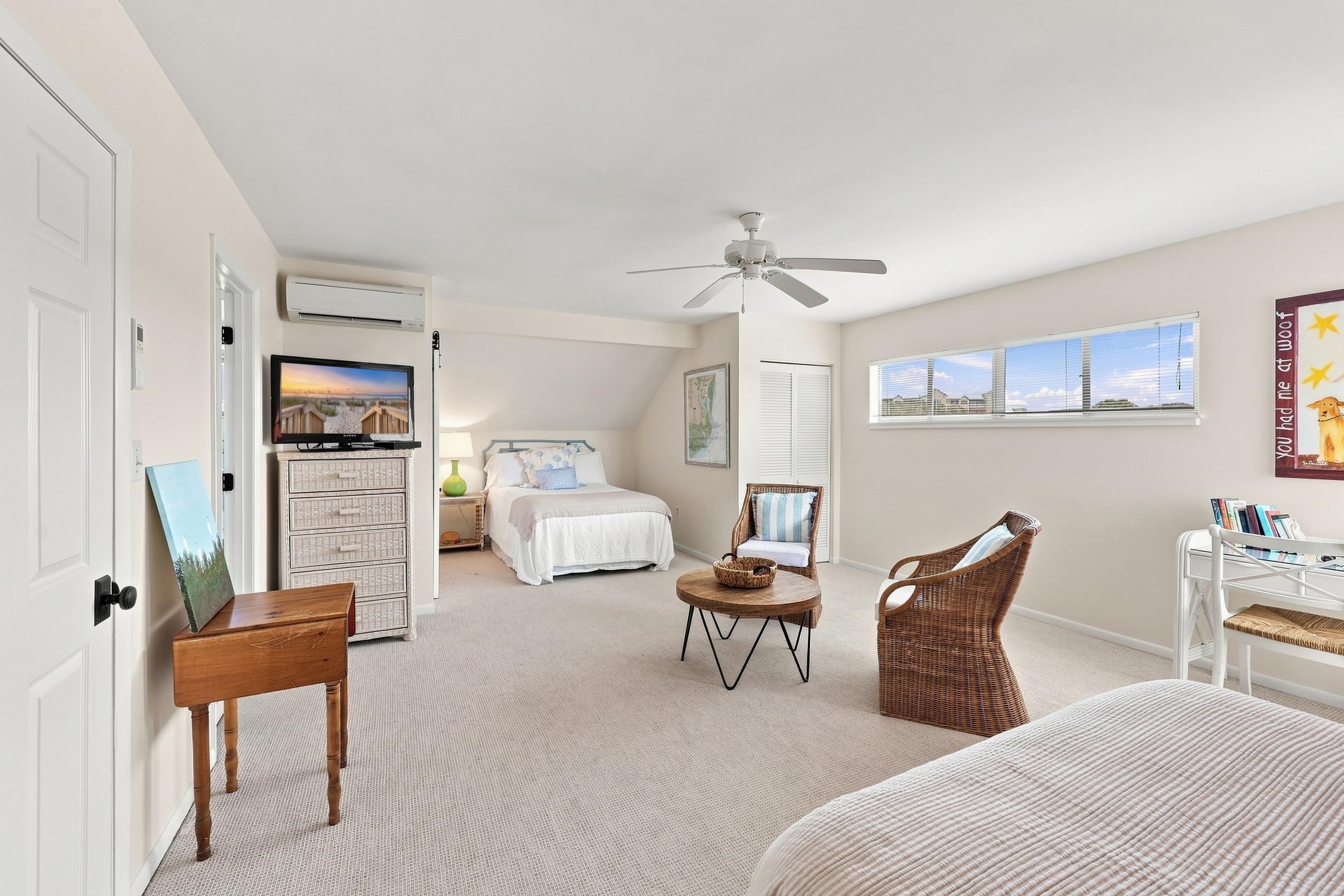 12 Spartina Ct. Unit: 4