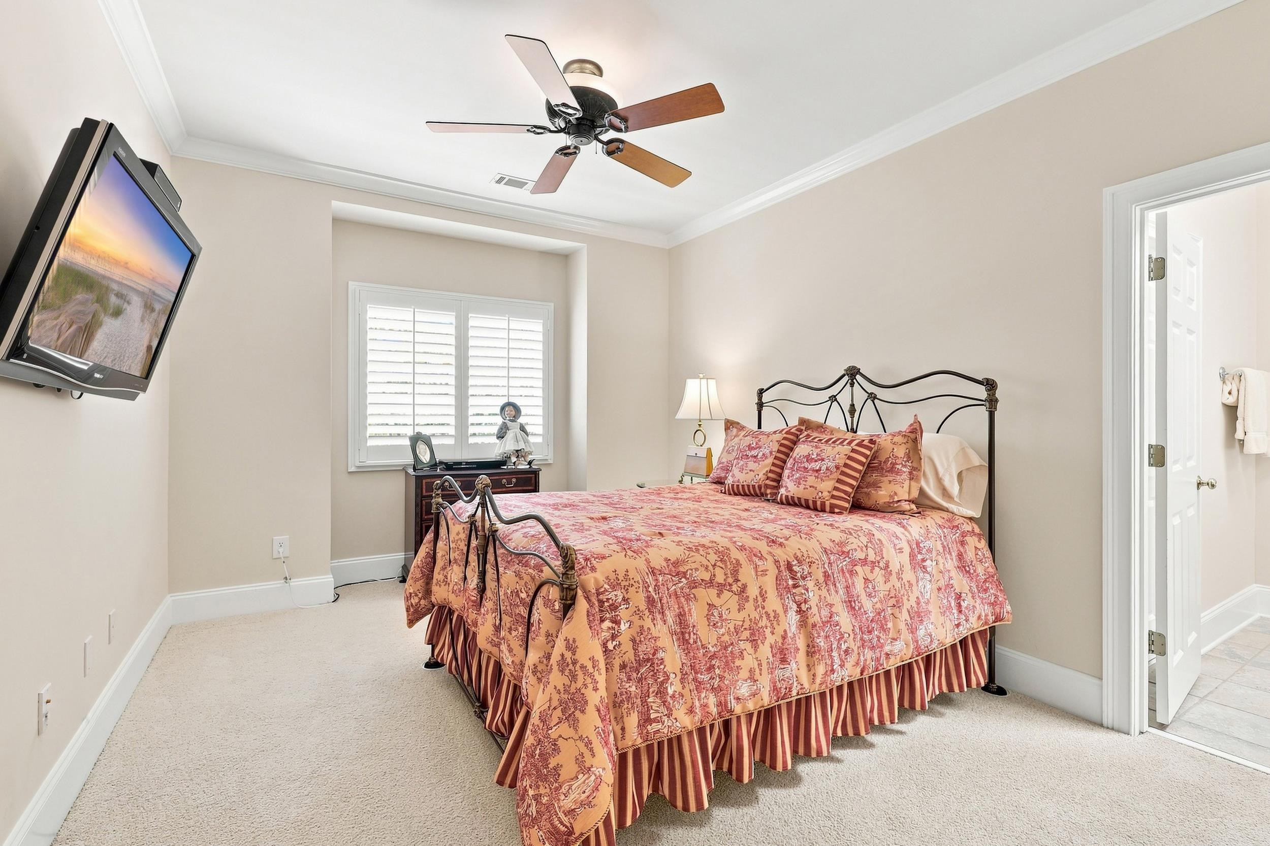 27 Maritime Circle Unit: 11B
