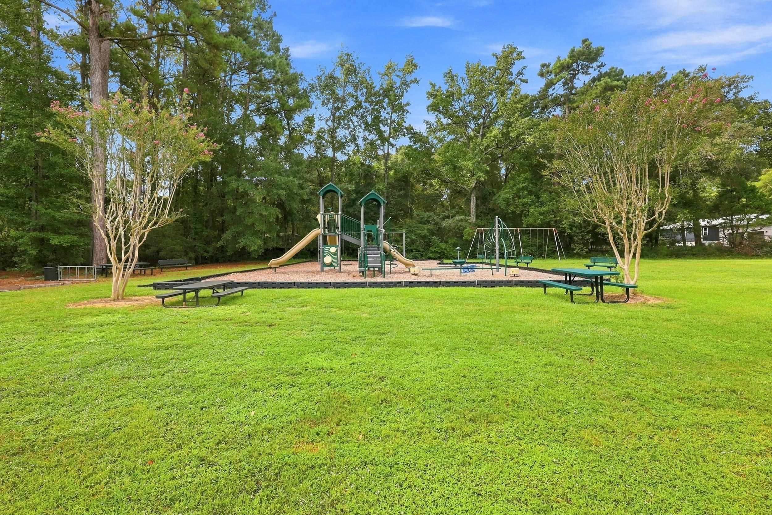 4502 Richmond Hill Dr.