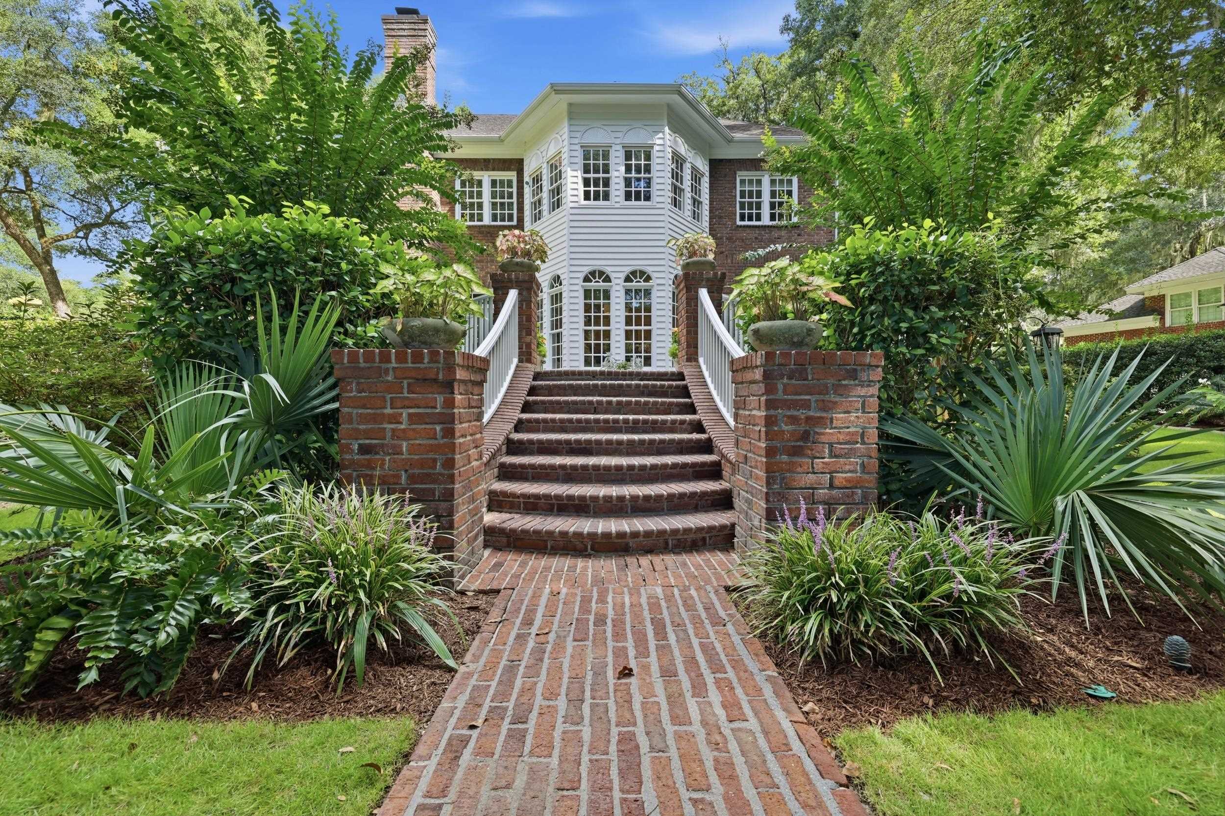 4502 Richmond Hill Dr.