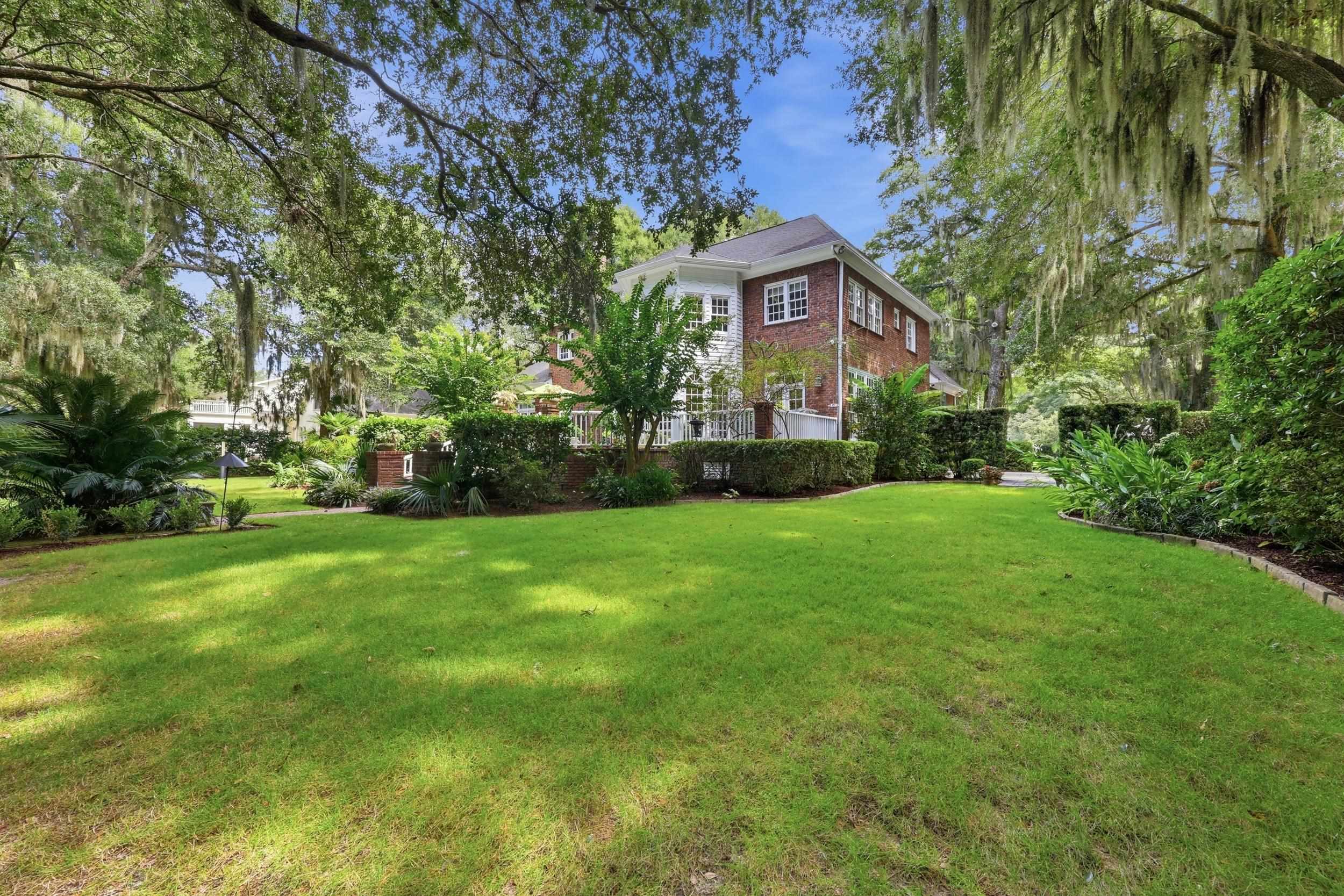 4502 Richmond Hill Dr.
