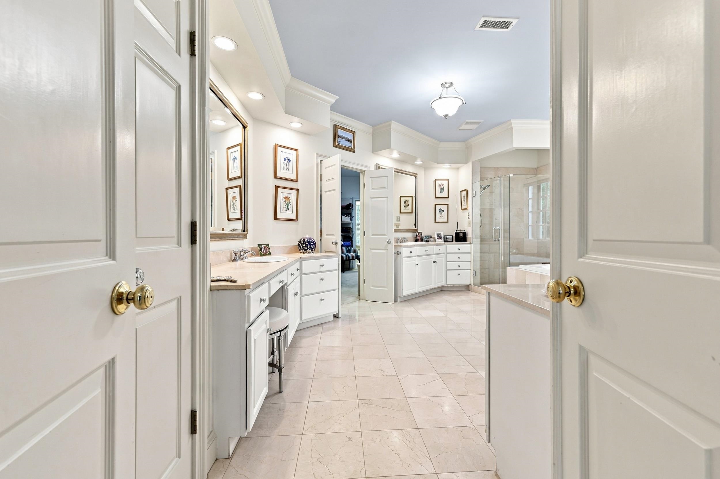4502 Richmond Hill Dr.