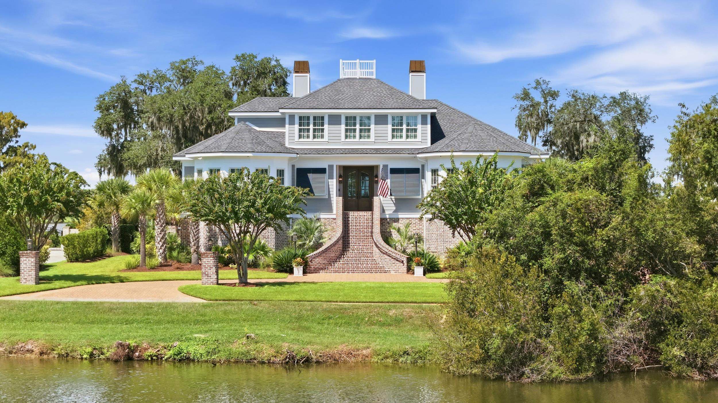 115 Woodmont Ln., Heritage Plantation