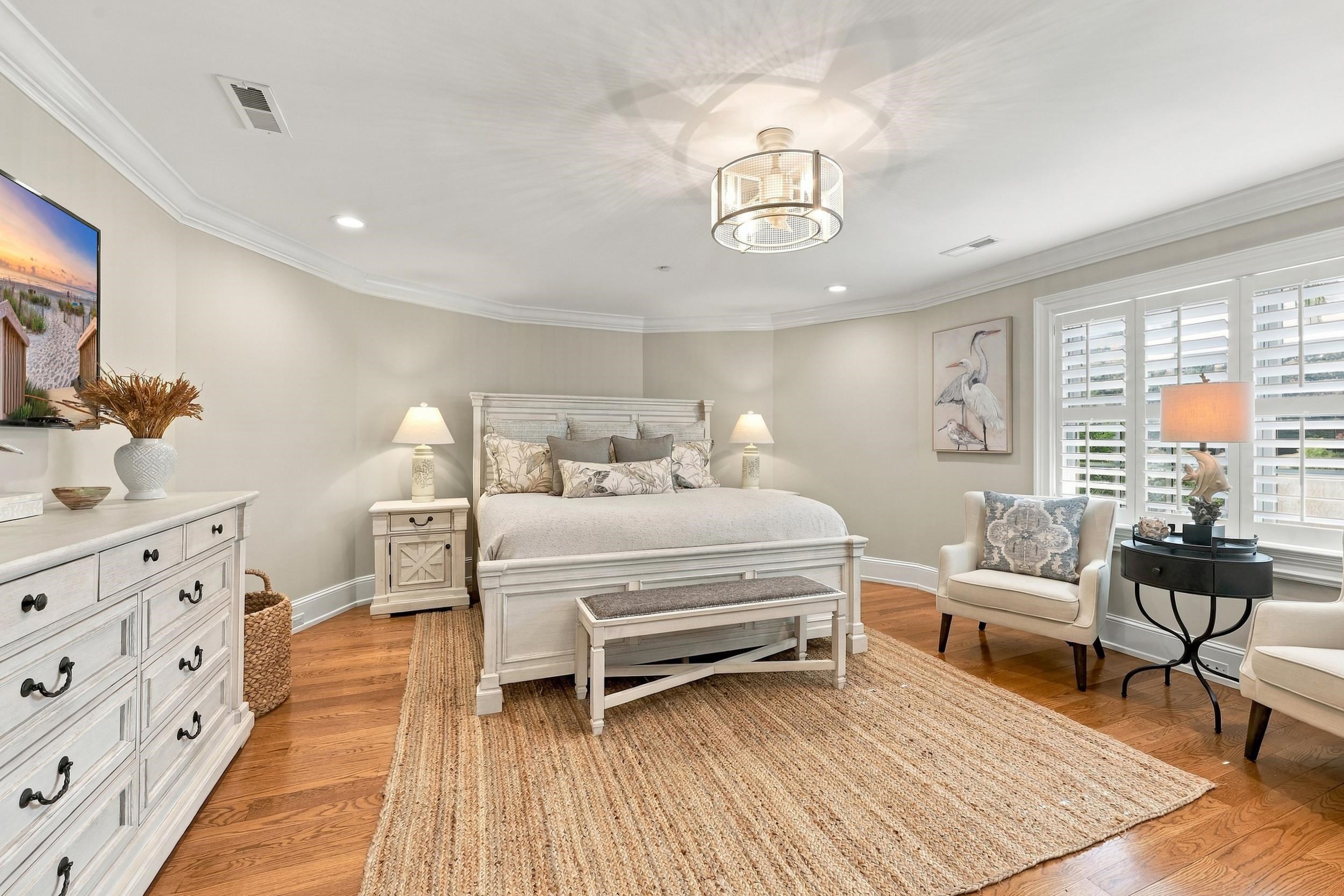 115 Woodmont Ln., Heritage Plantation