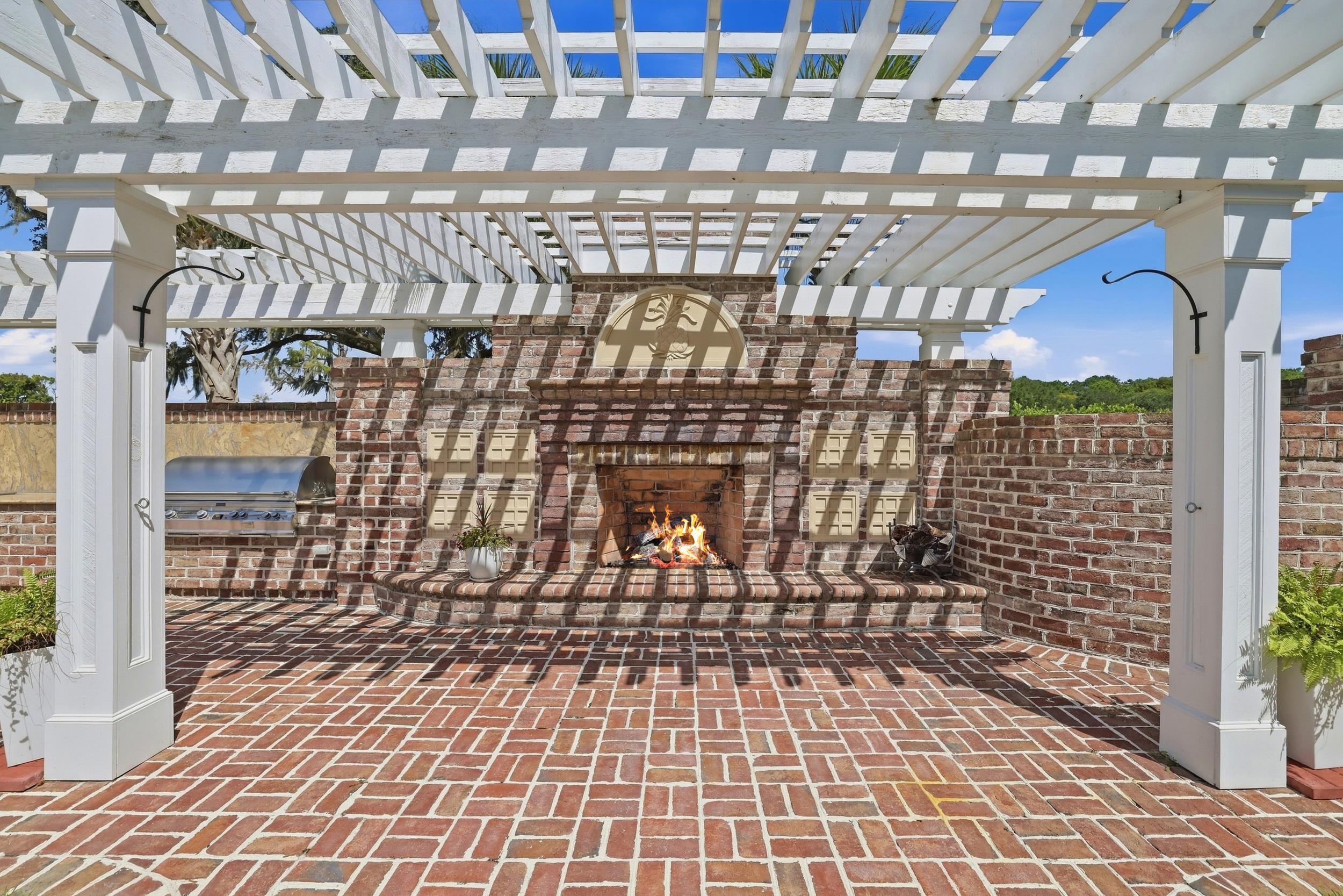 115 Woodmont Ln., Heritage Plantation