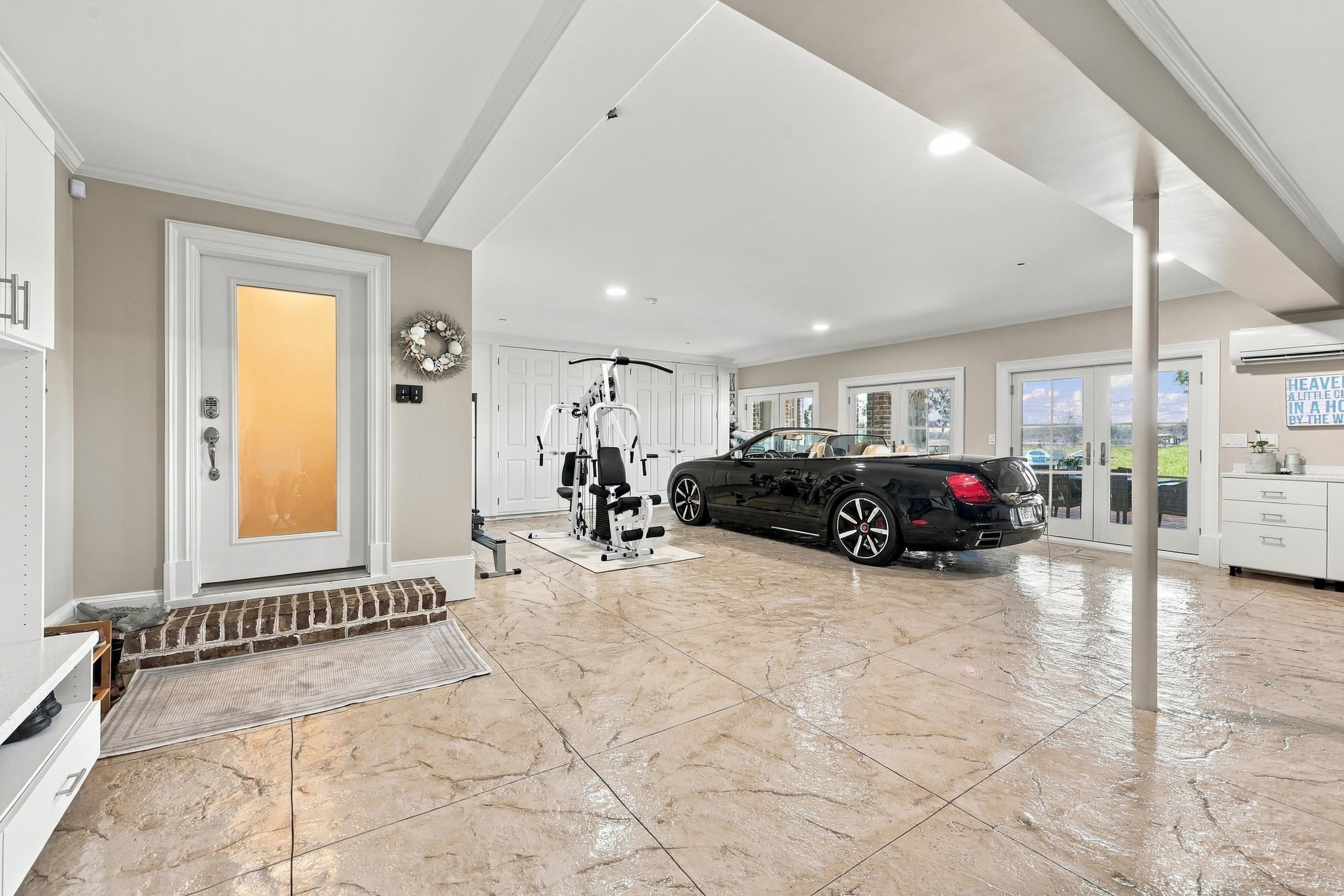 115 Woodmont Ln., Heritage Plantation