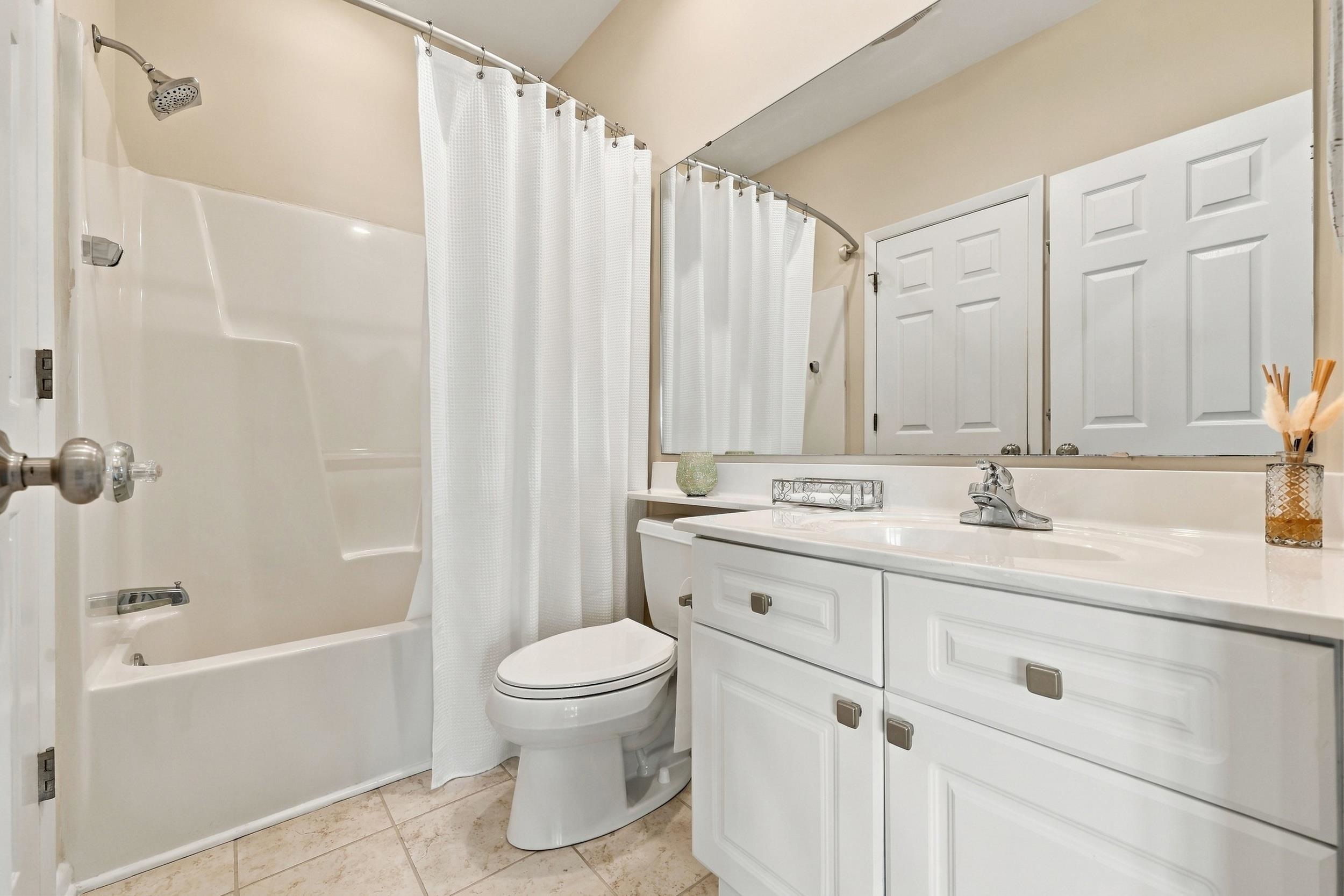 24 Billfish Ct. Unit: B