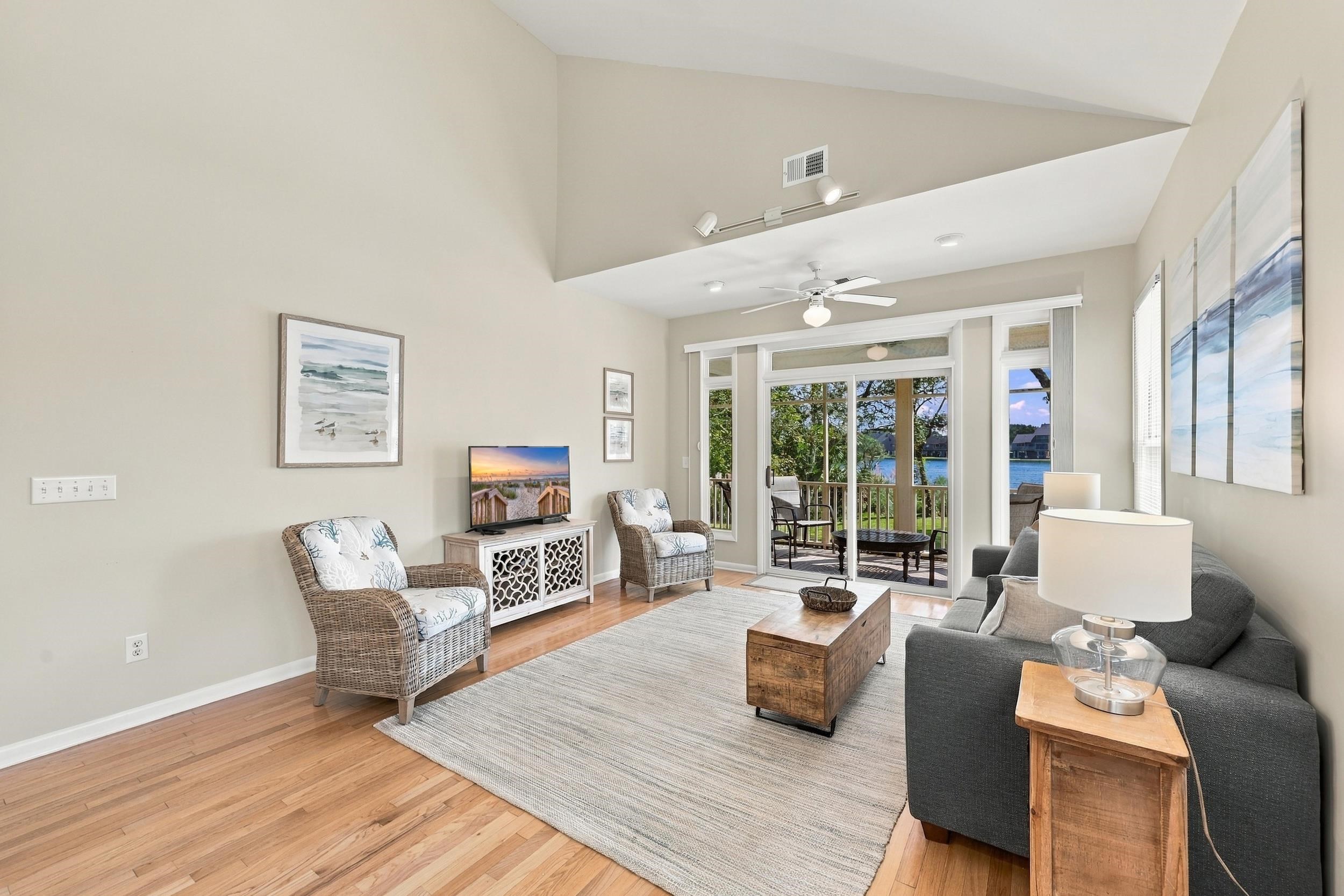 24 Billfish Ct. Unit: B