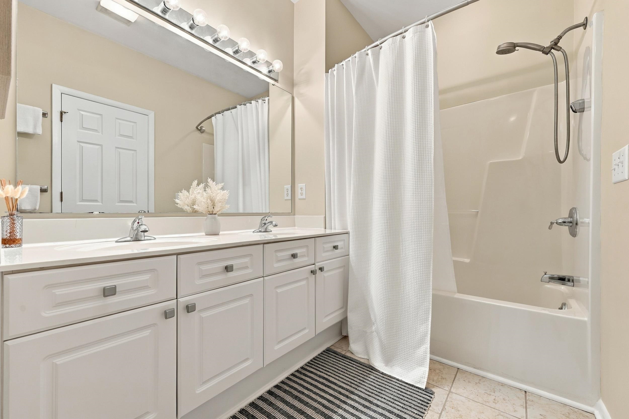 24 Billfish Ct. Unit: B