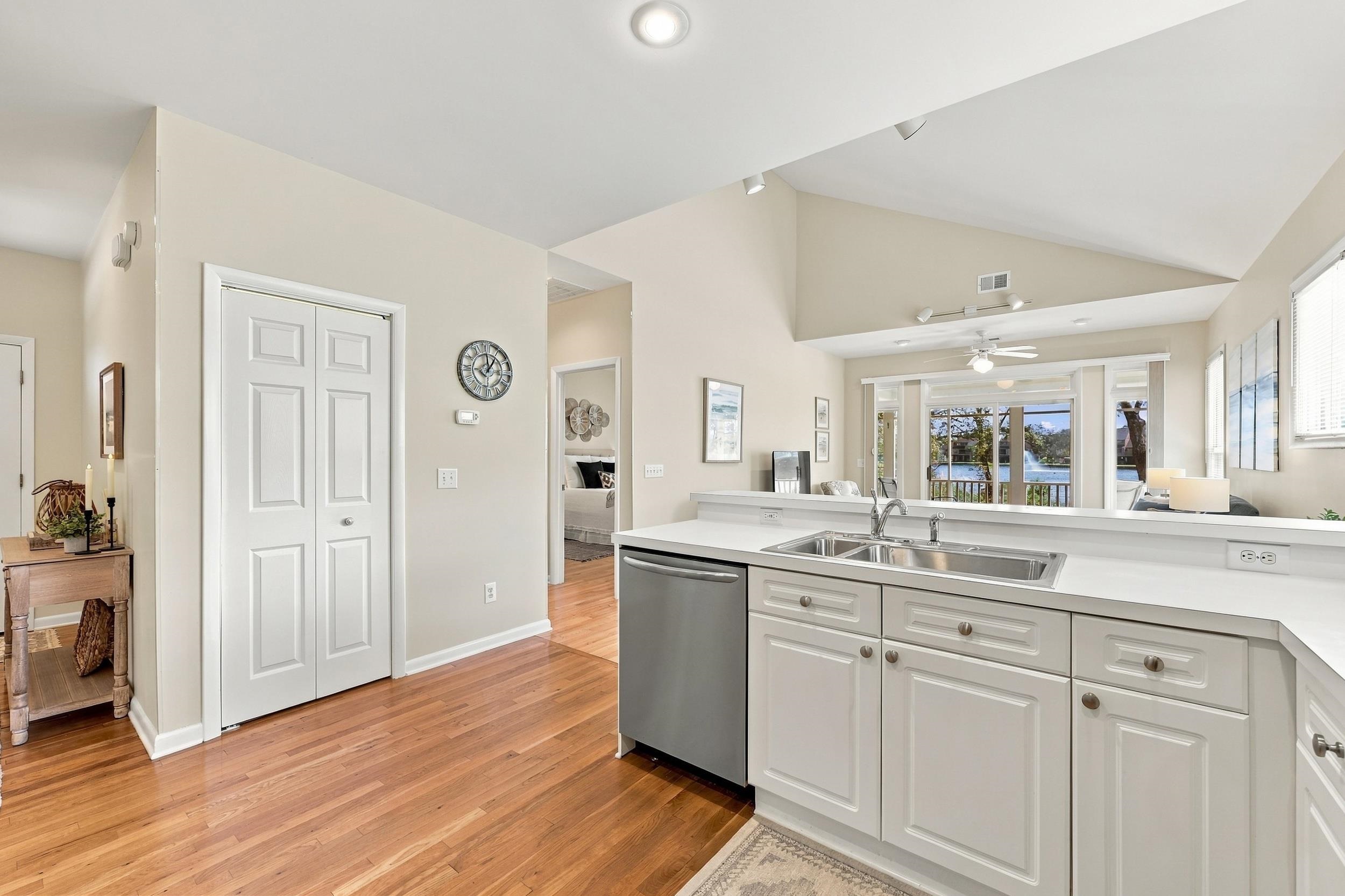 24 Billfish Ct. Unit: B