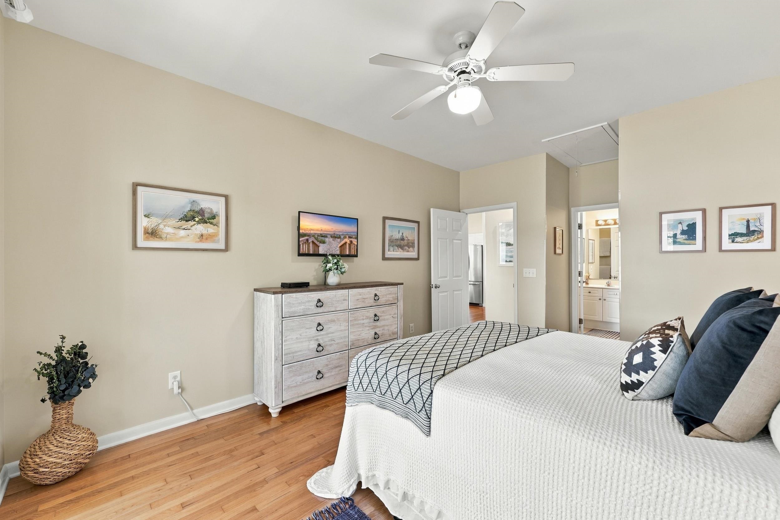 24 Billfish Ct. Unit: B