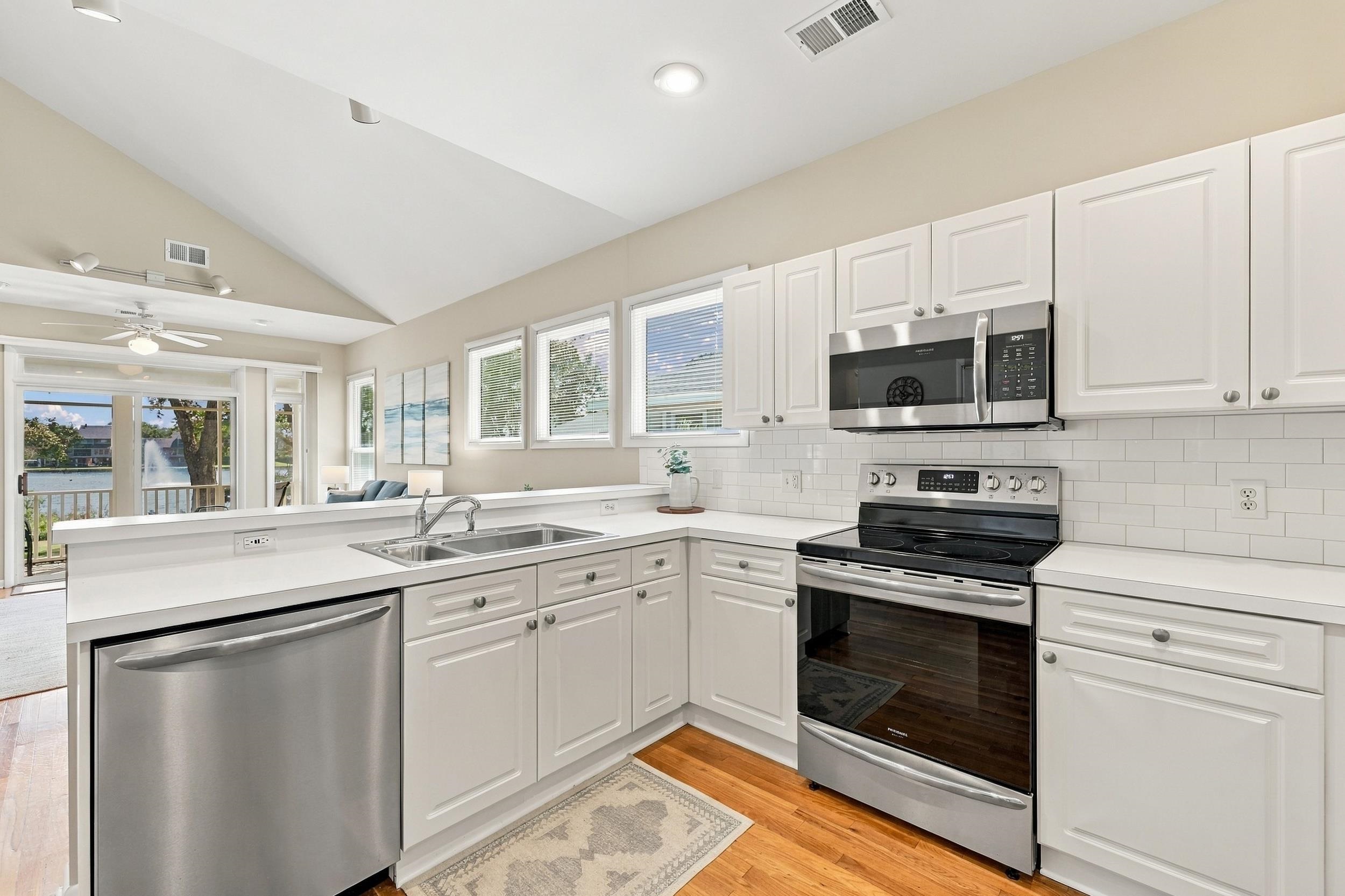 24 Billfish Ct. Unit: B