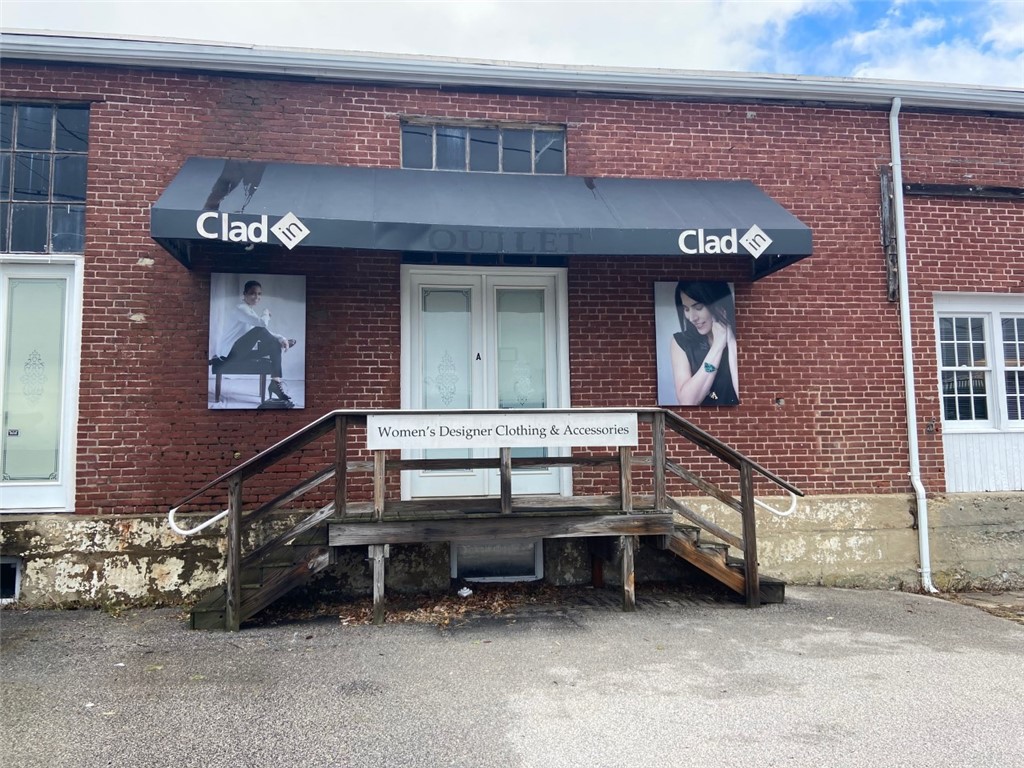 32 Friendship Street