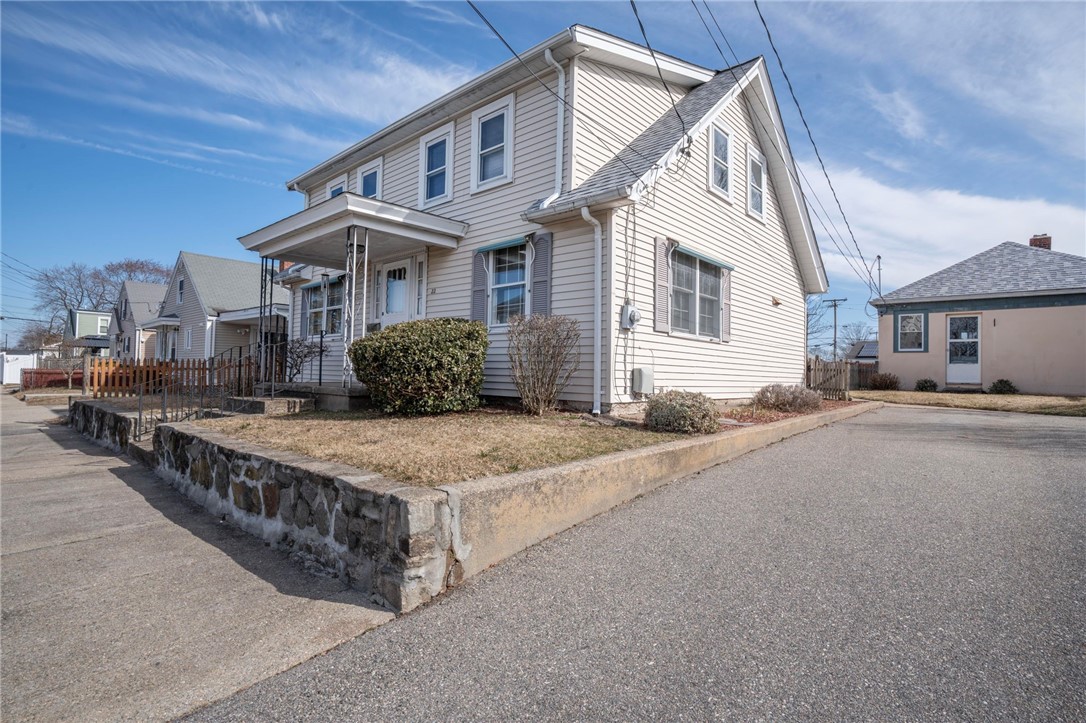 22 Dewey Avenue