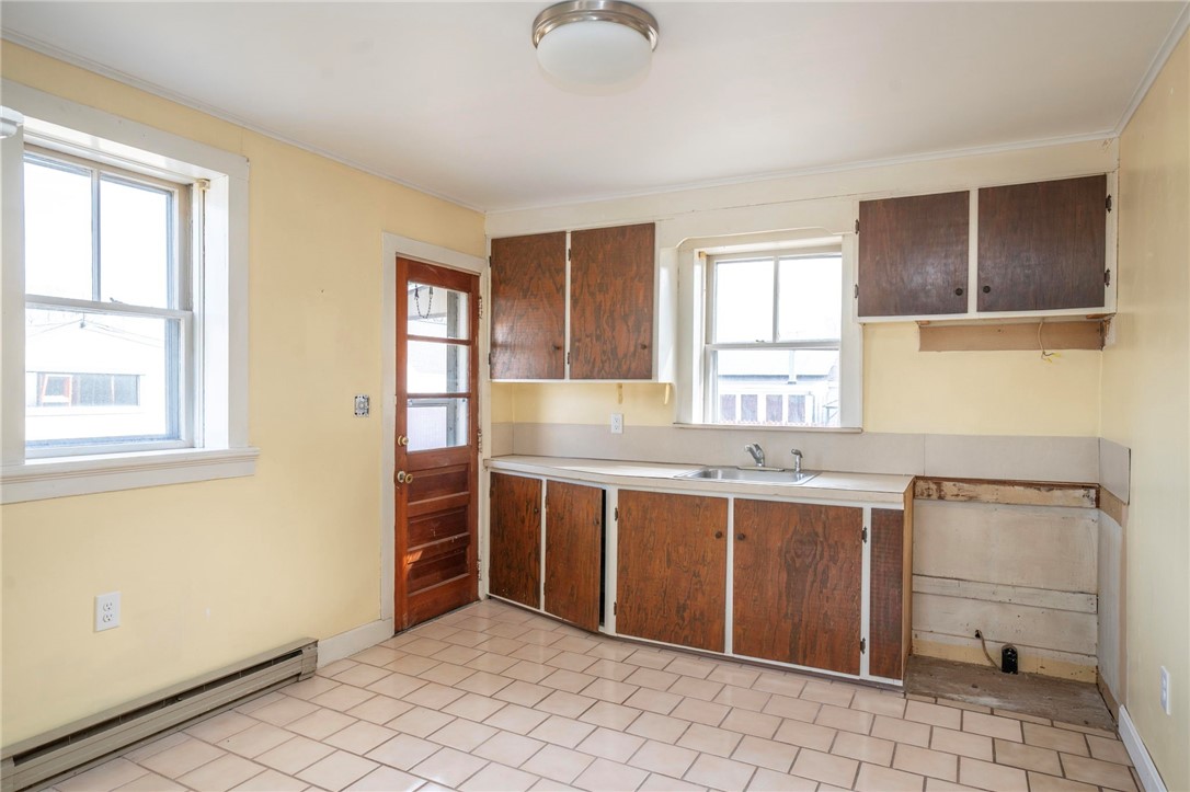 22 Dewey Avenue