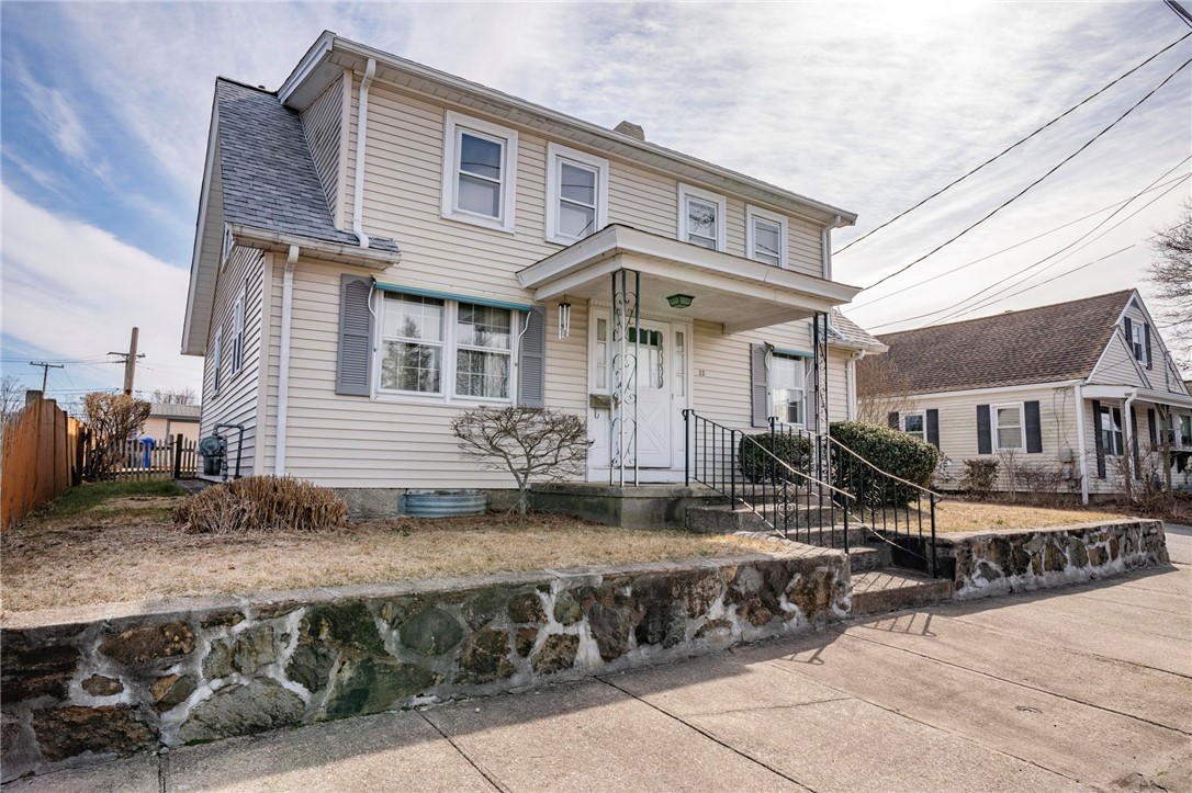 22 Dewey Avenue