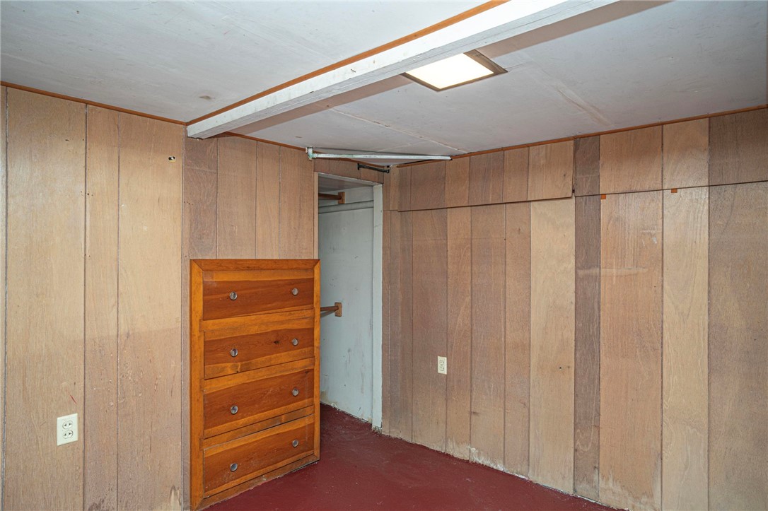 22 Dewey Avenue