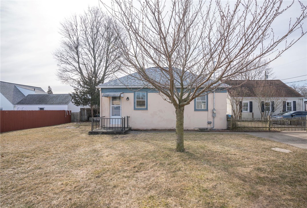 22 Dewey Avenue