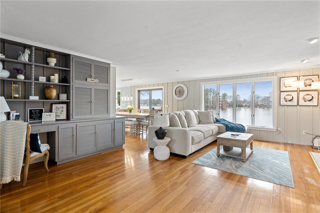 80 Wood Cove Drive
