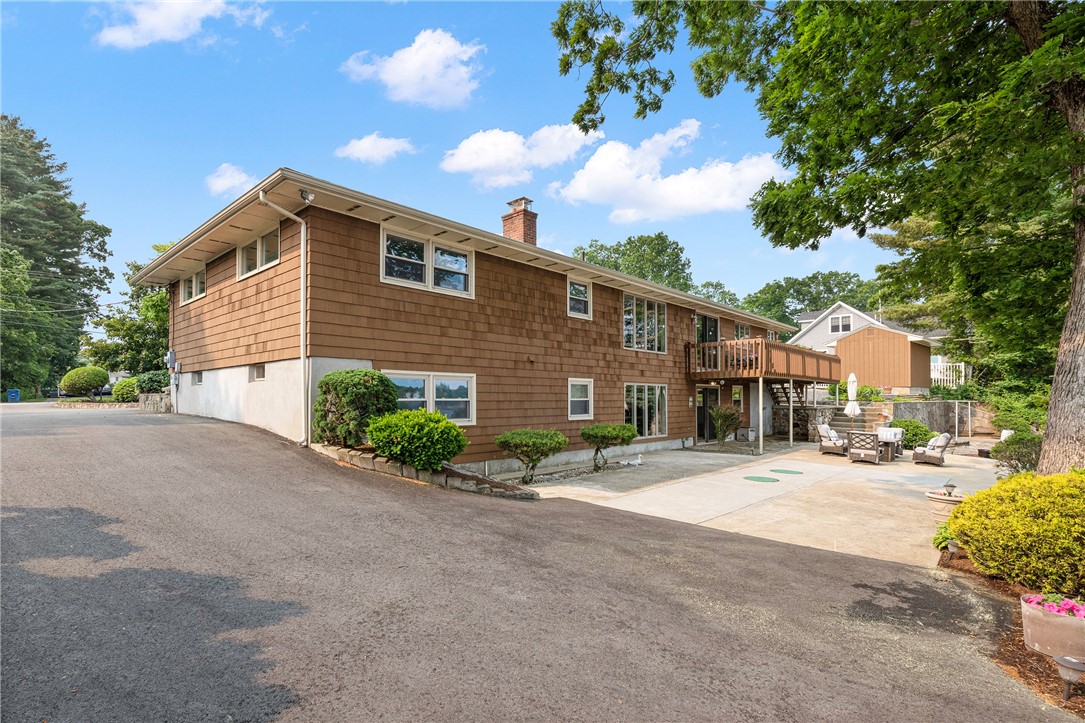 80 Wood Cove Drive