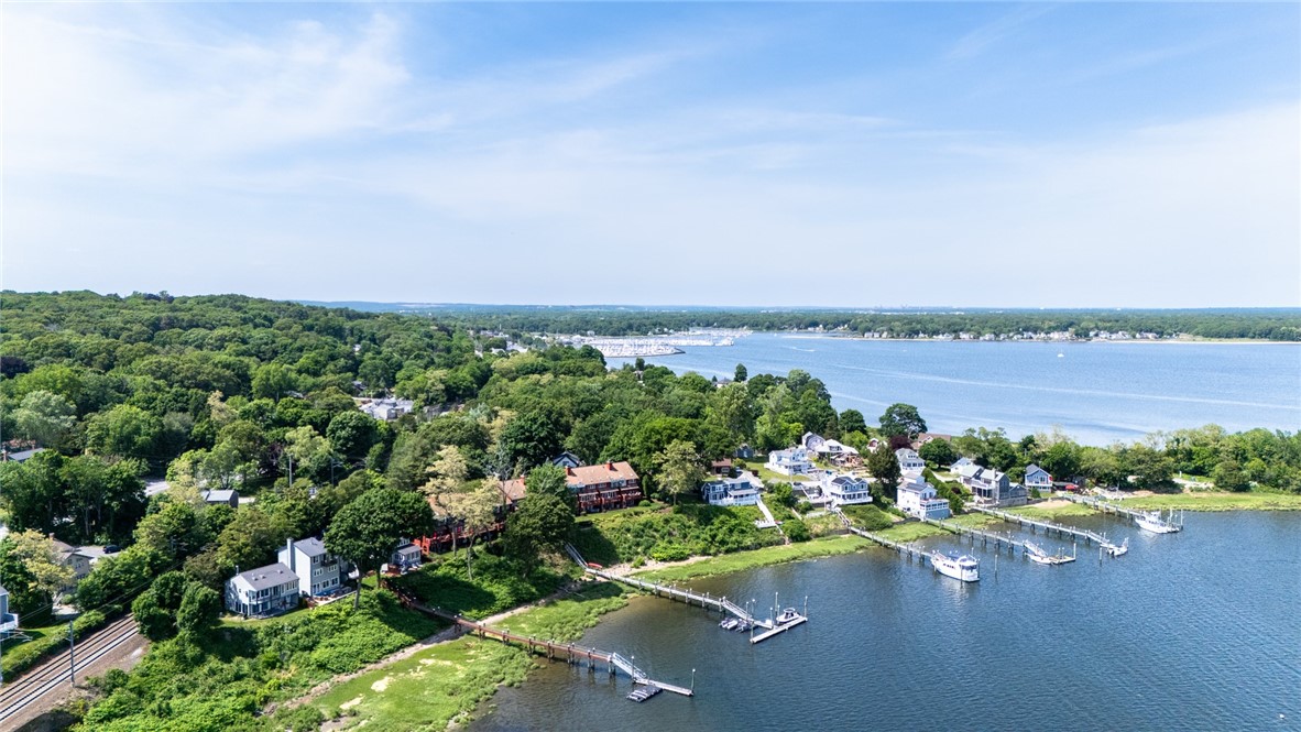 40 Oak Grove Street 10