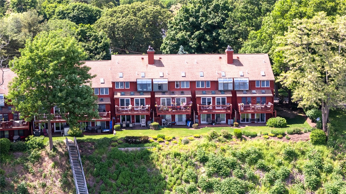 40 Oak Grove Street 10