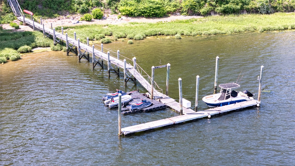 40 Oak Grove Street 10