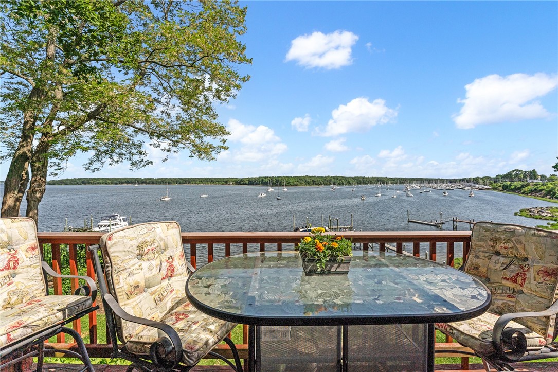 40 Oak Grove Street 10