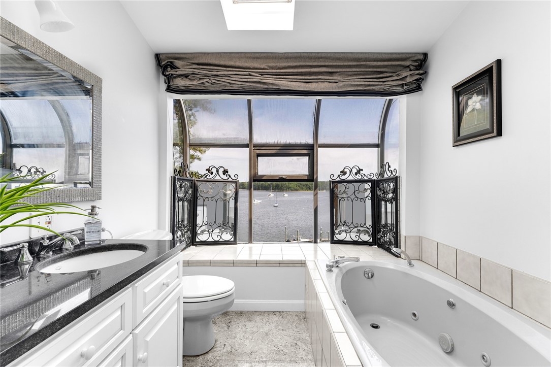 40 Oak Grove Street 10