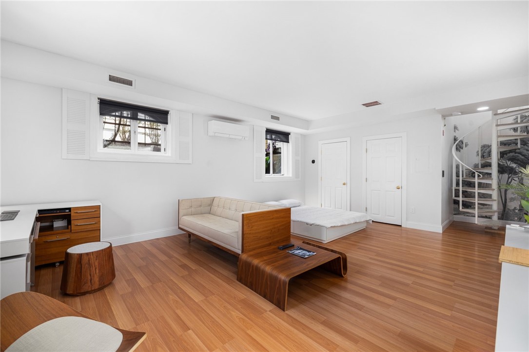 119 Benefit Street 1