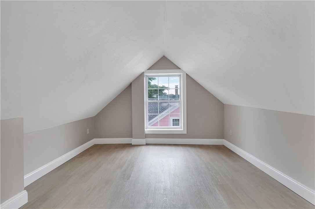 331 Williams Street 3