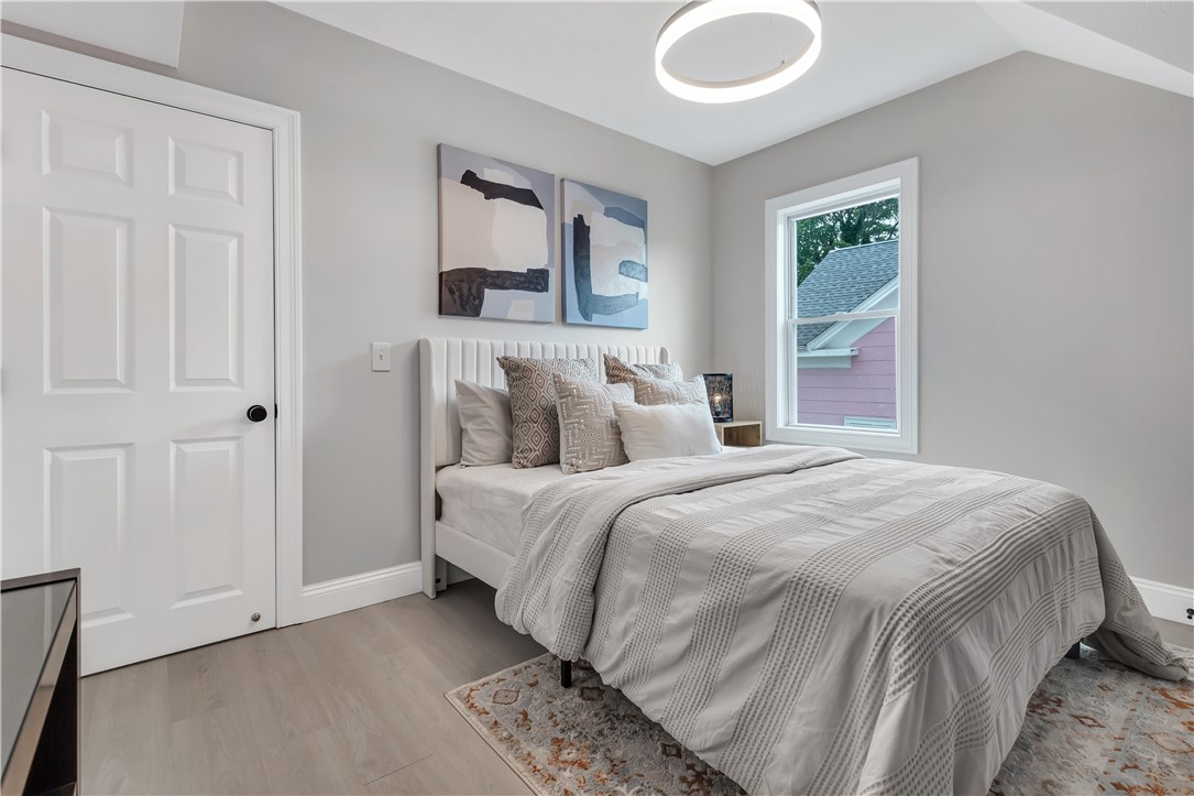 331 Williams Street 3