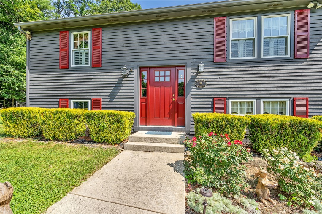 1245 Hill Road